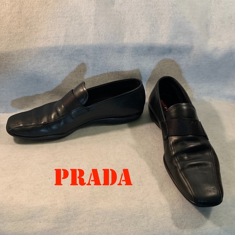 Prada Loafers US 8.5 size Leather with rubber soles Gently worn